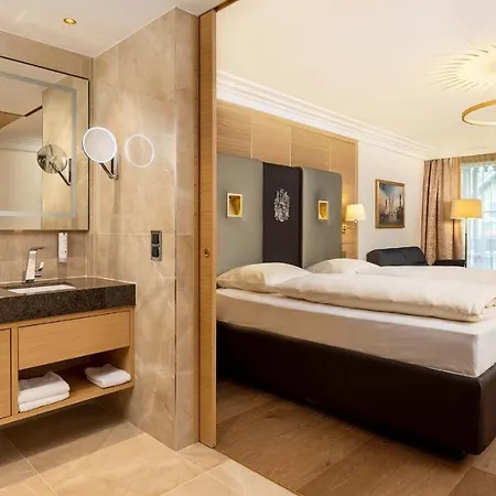 Hotell Friesacher 4*