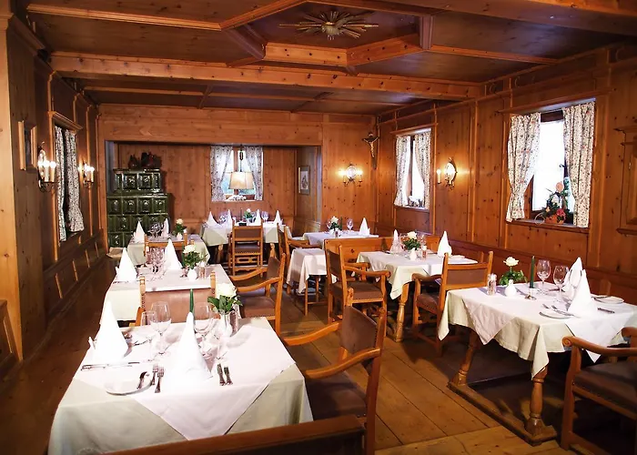 Friesacher Otel 4*