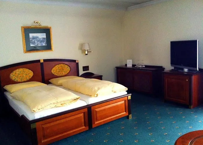 Friesacher Otel 4*