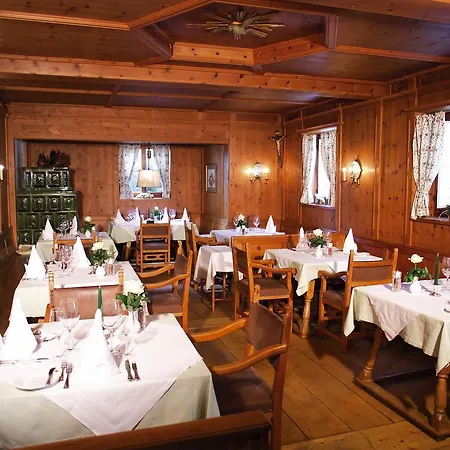 Friesacher Szálloda 4*